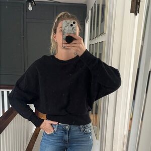 Beyond Yoga black stretchy, soft cropped with tight band at bottom sweatshirt